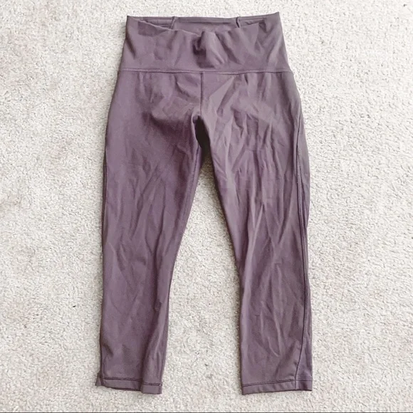 Lululemon train times crop purple vintage grape - Picture 1 of 8